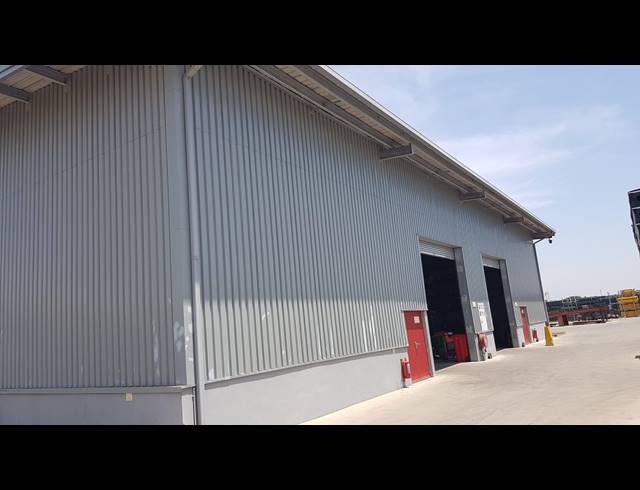 658M² FACTORY TO LET IN BLACKHEATH INDUSTRIAL